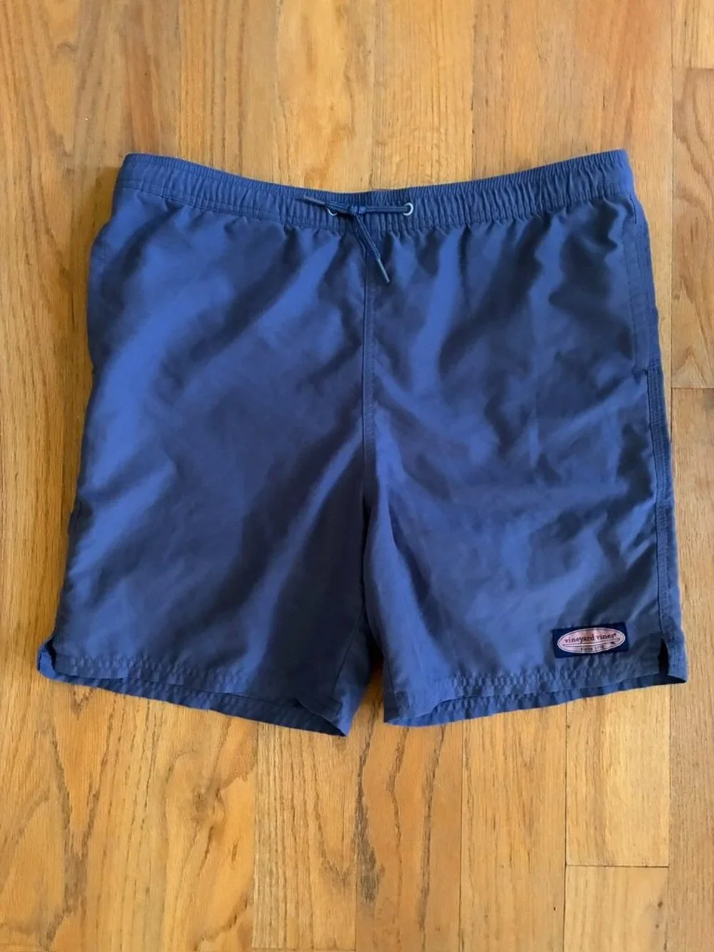 Vineyard Vines slate navy